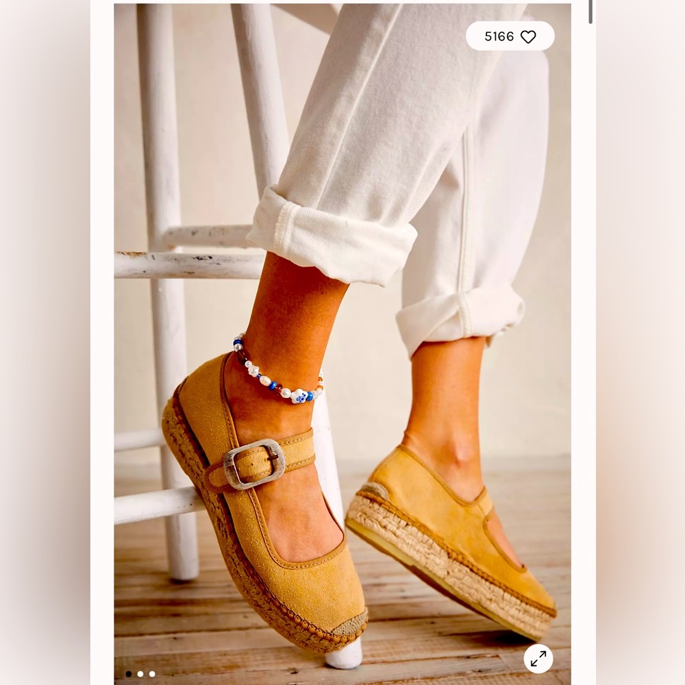 $999.     ISO Free People Surfaide Mary Jane’s